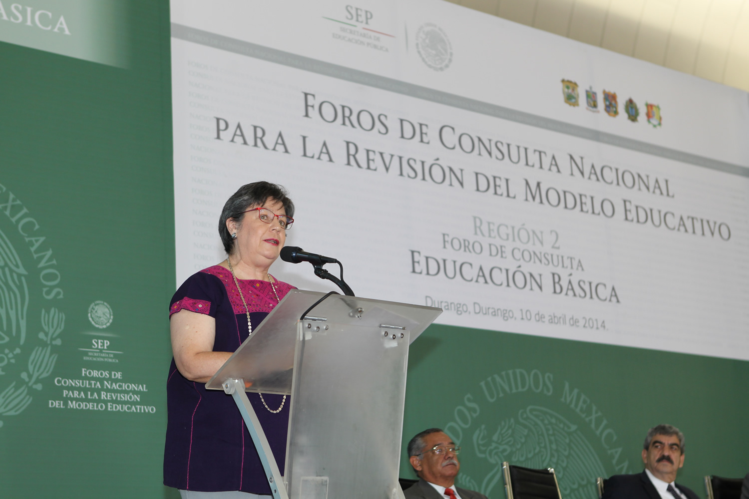 SISTEMA EDUCATIVO AL SERVICIO DE LA ESCUELA