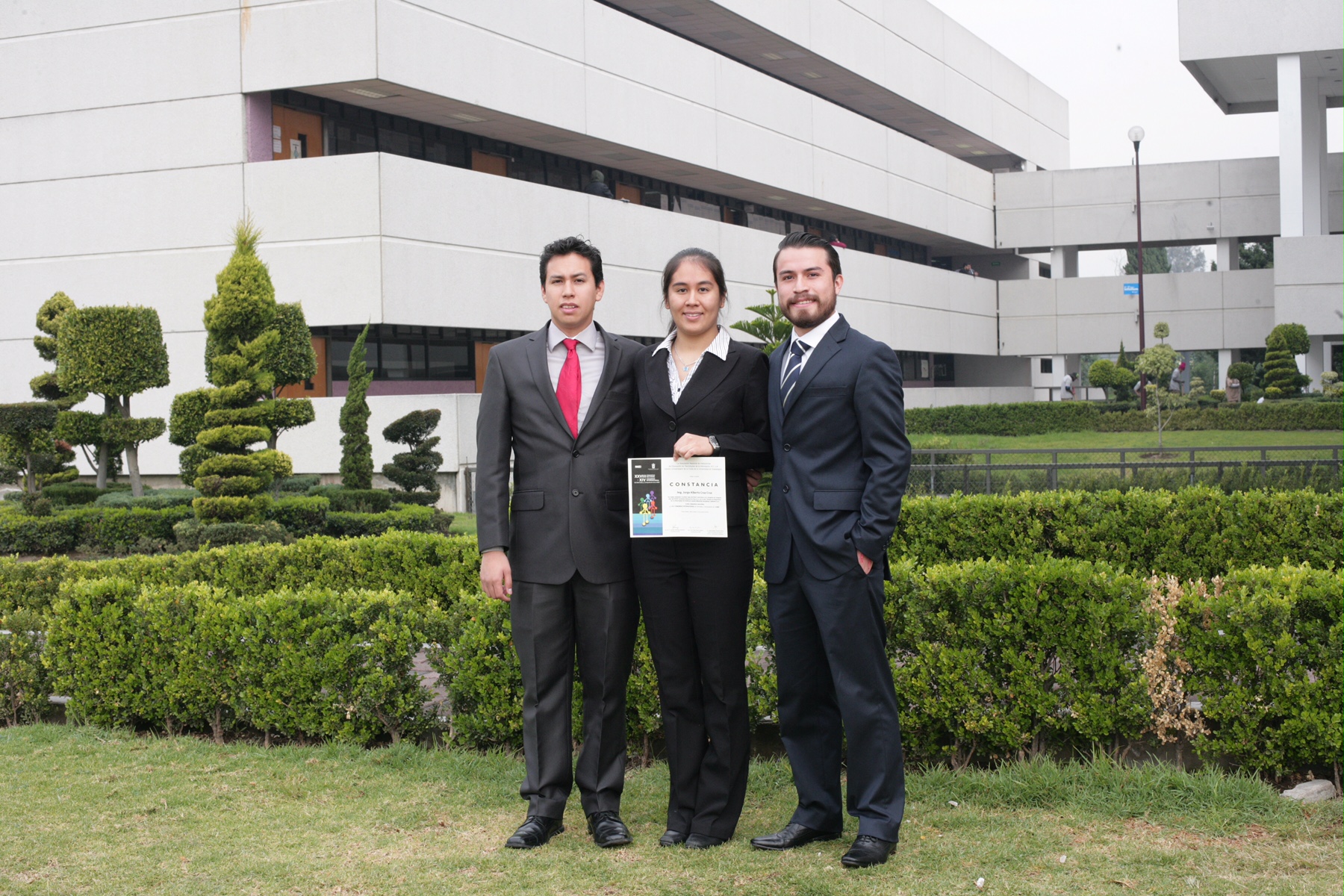 ESTUDIANTES PREMIADOS DEL IPN