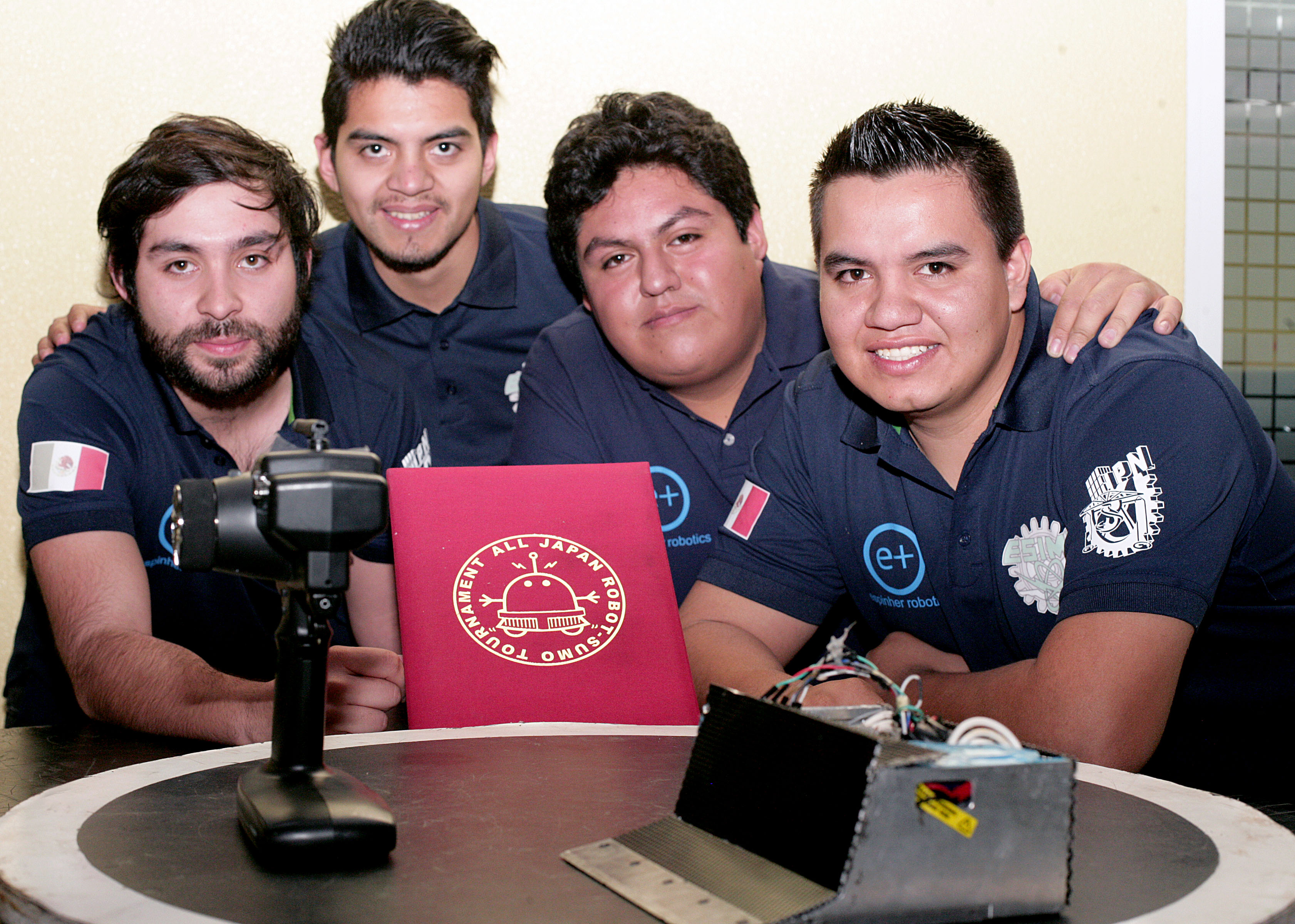 EQUIPO ESPINHER ROBOTICS