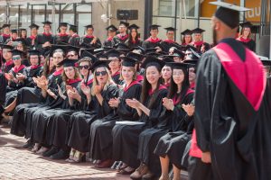 harvard-graduacion3
