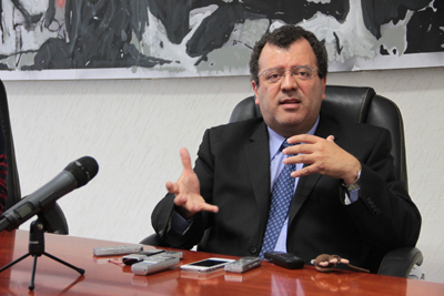 entrevista_dr_gilberto_herrera_ruiz_gv_5046